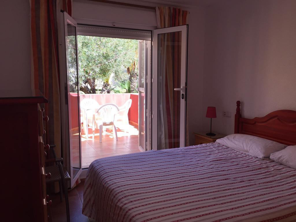 Oasis De Palmeras Resort *